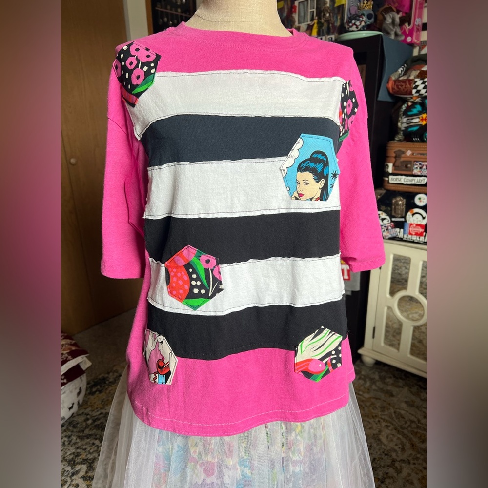 Hexie Quilt Tee Shirt B&W Pink